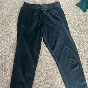 Under Armour men’s black sweatpants